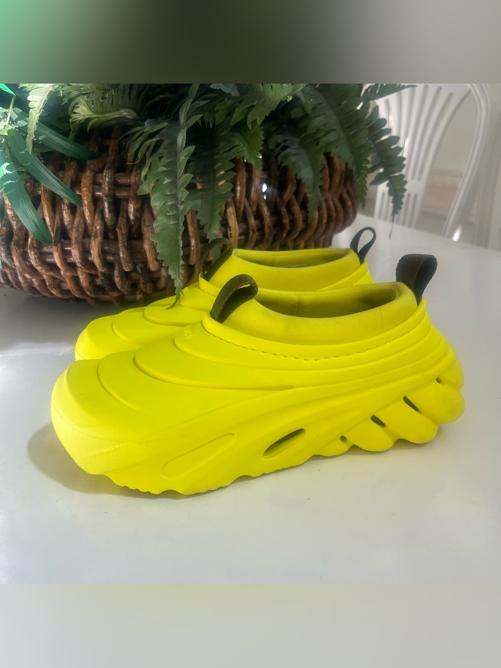 Crocs Echo Storm Nitro Neon Yellow M 6 W 7 Comfort Clog Slippers Slip On $94 EXC